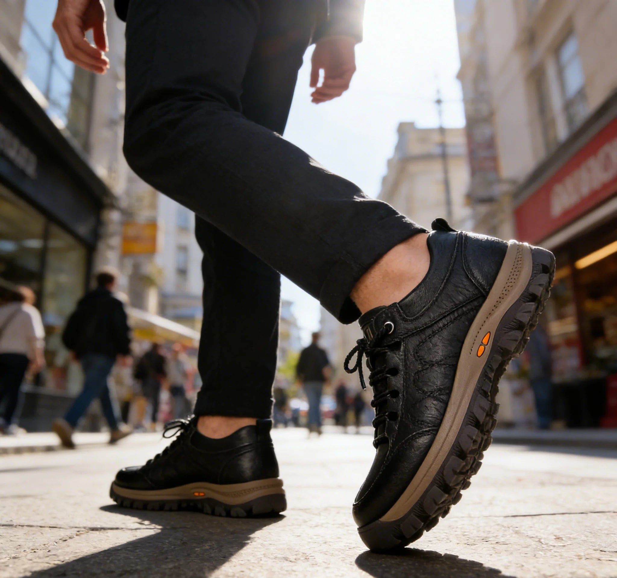 👞 Te oryginalne skórzane, ręcznie szyte buty są miękkie i wygodne, a konstrukcja podparcia łuku stopy redukuje nacisk na stopy i zapewnia wygodę przez cały dzień.